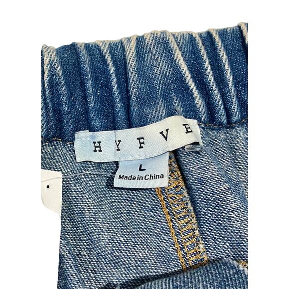 New Pleated Maxi Acid Washed Denim Skirt - Women’s Size L - INTERMIX - Picture 3 of 9